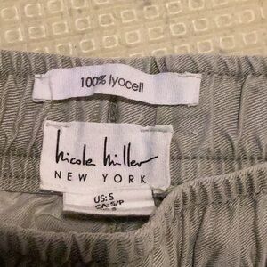 Nicole Miller Gray Pants